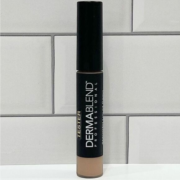Dermablend Nutmeg Smooth Liquid Camo Concealer - Picture 1 of 1